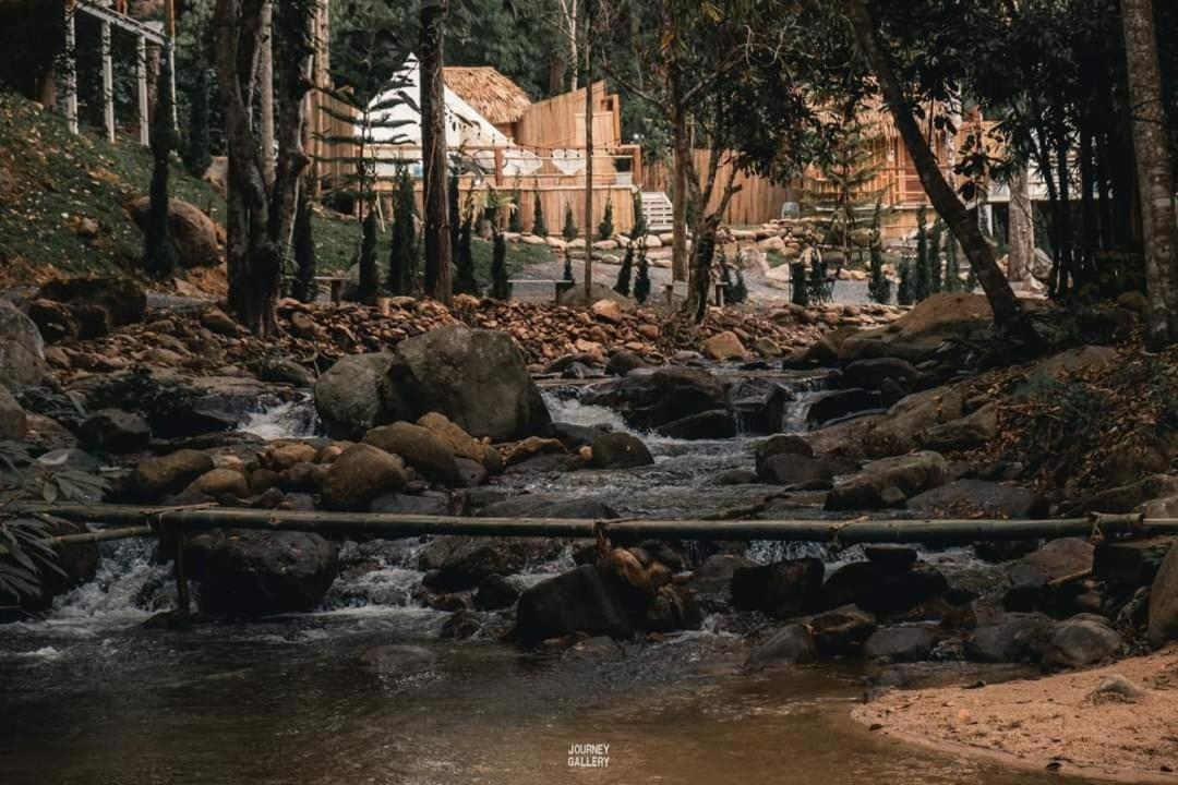 เดอะริเวอร์ แม่กำปอง The River Maekampong Chiang Mai Ban Pok Nai Luaran gambar