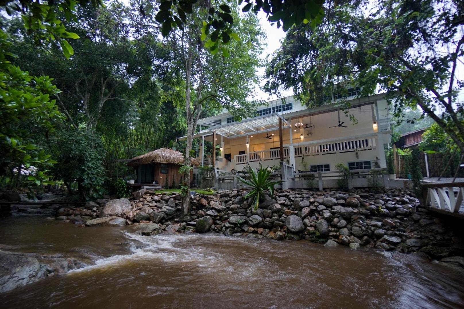 เดอะริเวอร์ แม่กำปอง The River Maekampong Chiang Mai Ban Pok Nai Luaran gambar